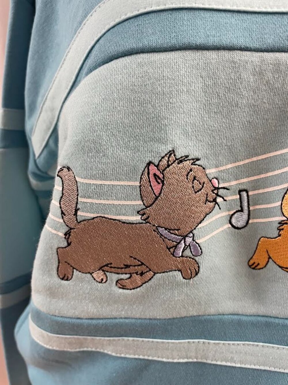 Disney The Aristocats Piano Quarter Zip Women's Crewneck - Picture 2 of 11